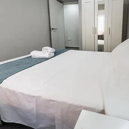 Apartamento Plaza Fuente -playa Victoria, Cadiz- Apartment *